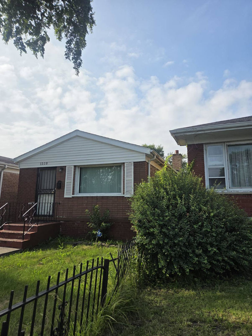 1510 West 115th Street Chicago, IL 60643 - Photo 2 of 3