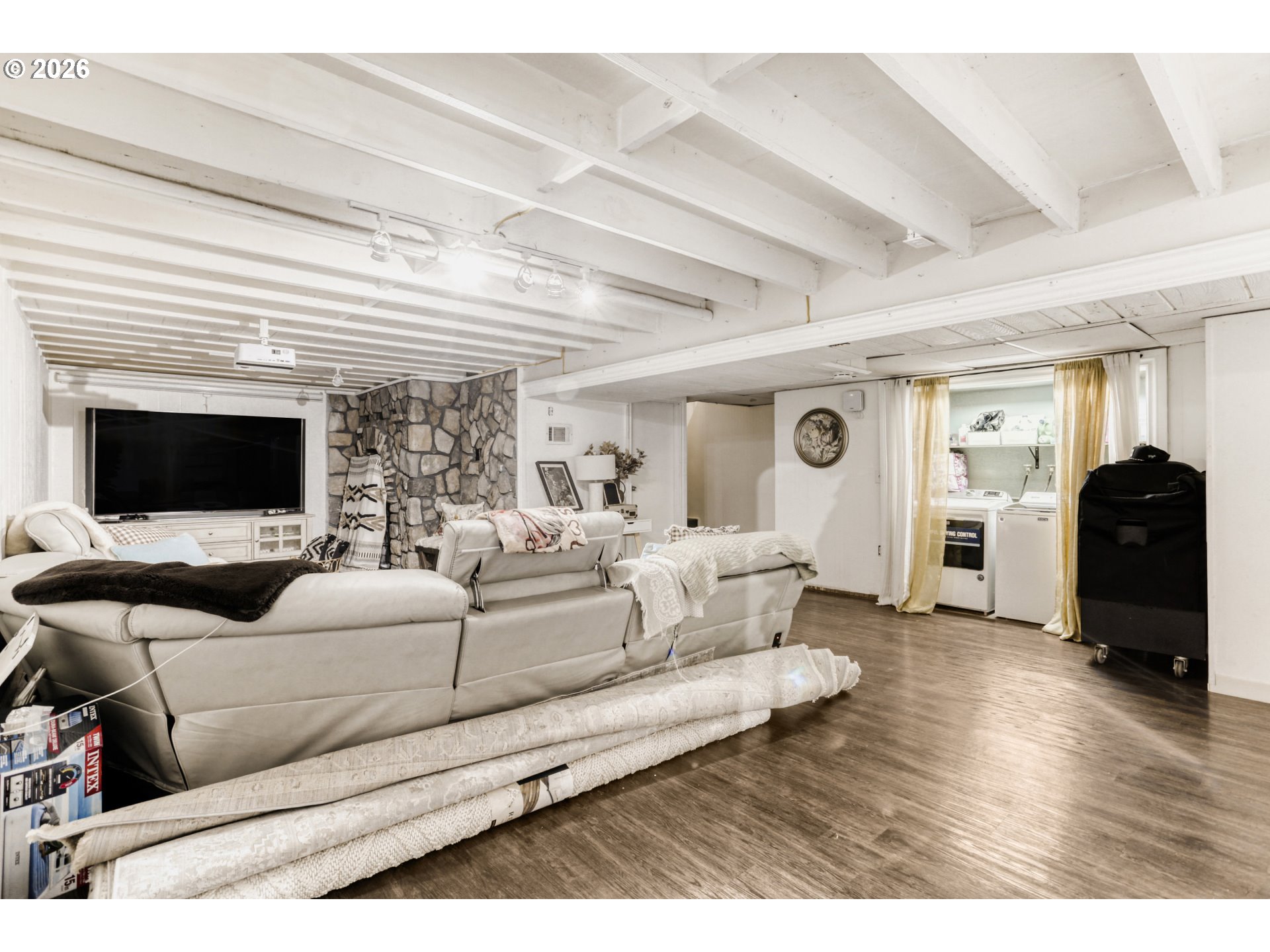 804 Southeast 176th Place Portland, OR 97233 - Photo 6 of 33