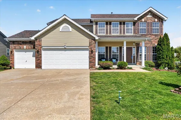 $469,900 | 1104 Duxbury Lane, O'Fallon, MO 63366