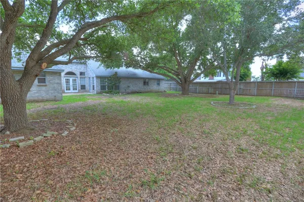 $2,300 | 7713 Odessa Drive, Corpus Christi, TX 78413