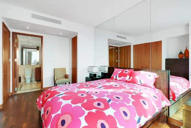 $2,215,000 | 400 5th Avenue, Unit 37C | Midtown South