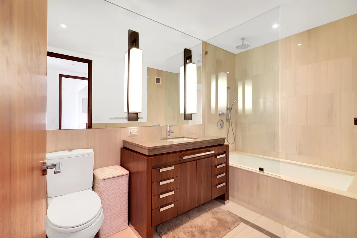 400 5th Avenue, Unit 37C Manhattan, NY 10018 - Photo 8 of 17