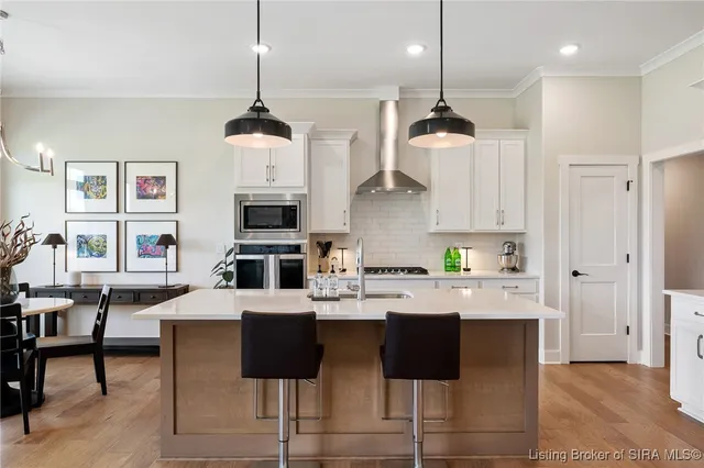 $619,900 | 1865 Augusta Boulevard, Henryville, IN 47126