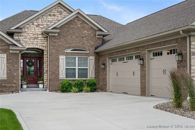 $619,900 | 1865 Augusta Boulevard, Henryville, IN 47126