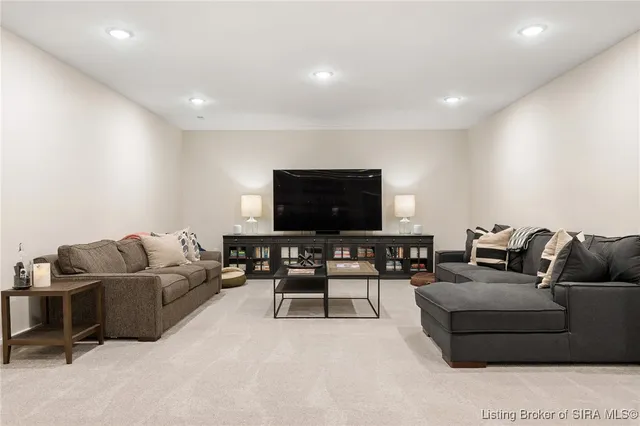 $619,900 | 1865 Augusta Boulevard, Henryville, IN 47126