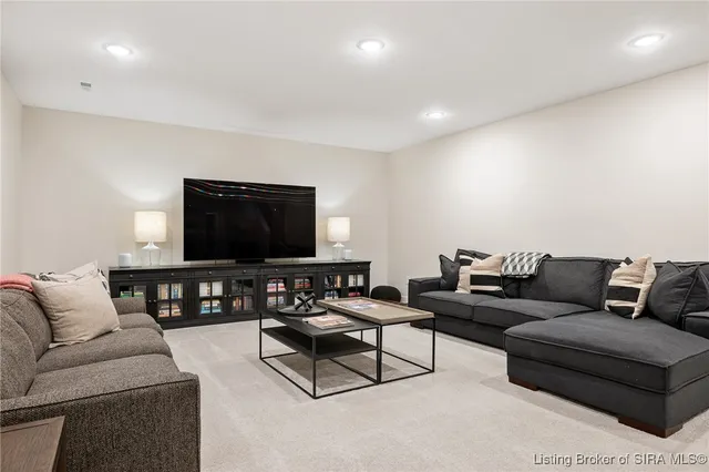 $619,900 | 1865 Augusta Boulevard, Henryville, IN 47126