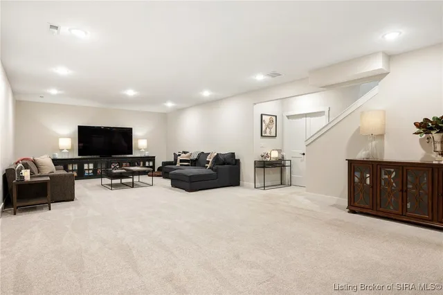 $619,900 | 1865 Augusta Boulevard, Henryville, IN 47126