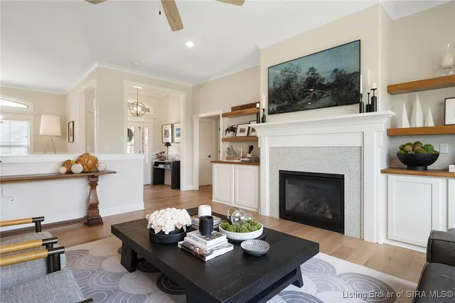 $619,900 | 1865 Augusta Boulevard, Henryville, IN 47126