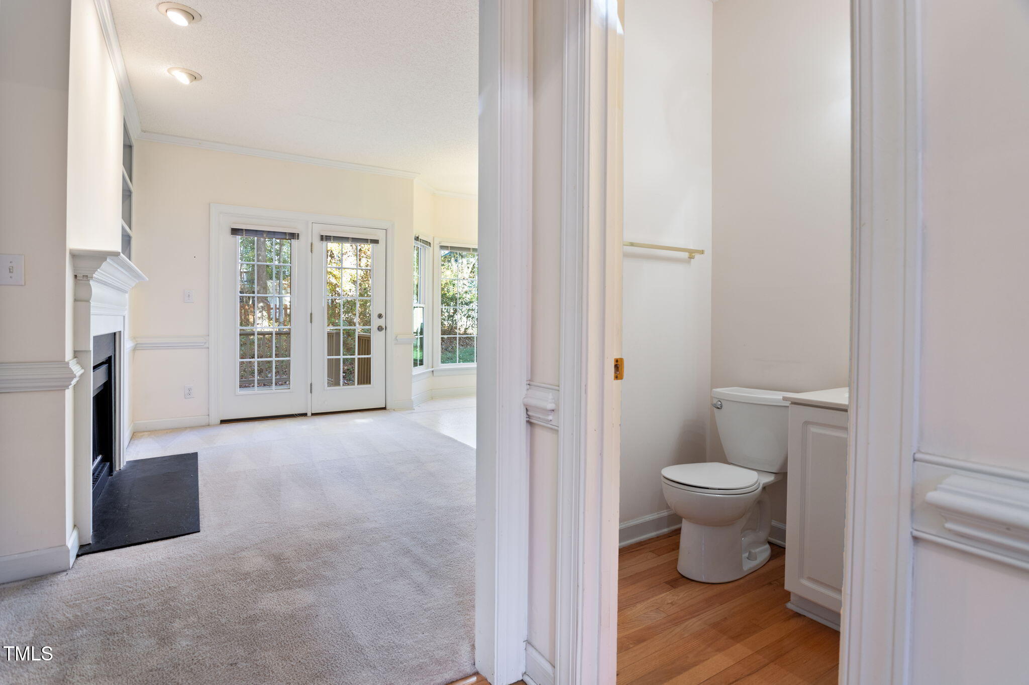 12404 Tappersfield Court Raleigh, NC 27613 - Photo 10 of 46 16-web-or-mls-12404-tappersfield-ct