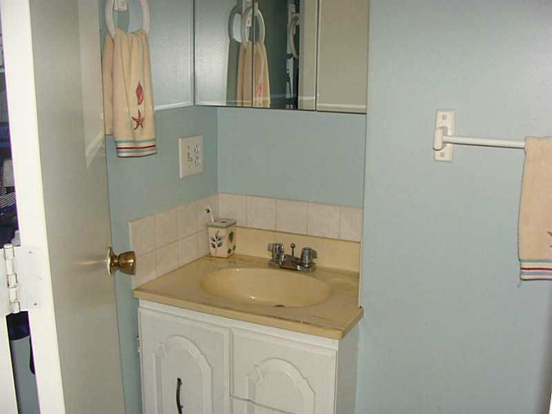 4239 Old Post Road, Unit 8 Charlestown, RI 02813 - Photo 9 of 14 Bathroom.