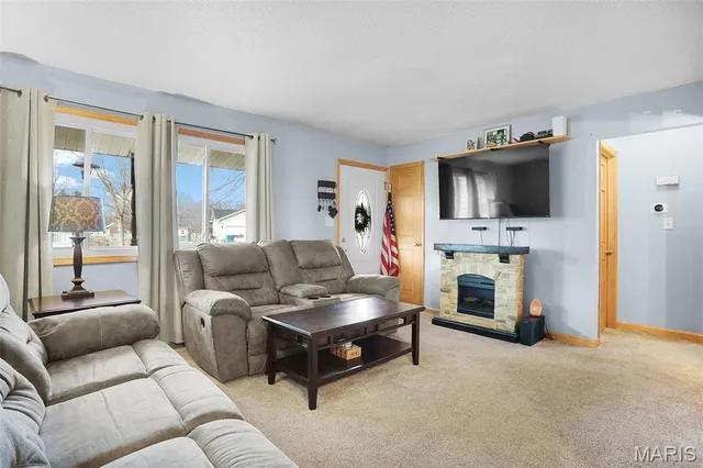 $187,500 | 622 Ensign Circle, Edwardsville, IL 62025