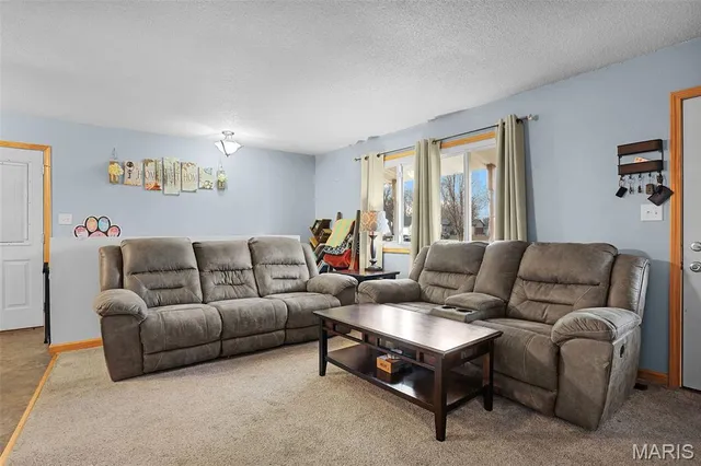 $187,500 | 622 Ensign Circle, Edwardsville, IL 62025