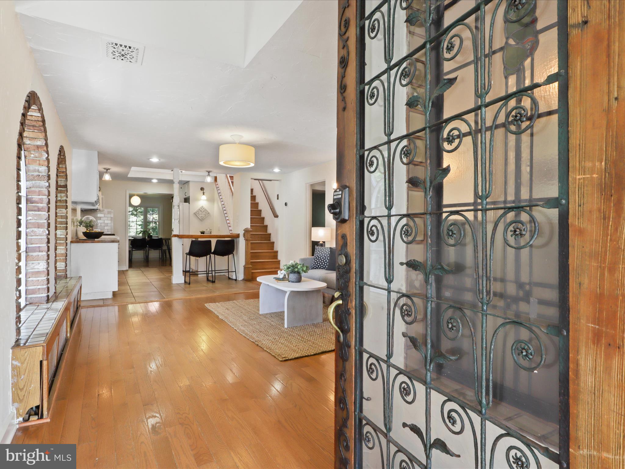 3309 20th Road North Arlington, VA 22207 - Photo 3 of 63 Gallery Image 3