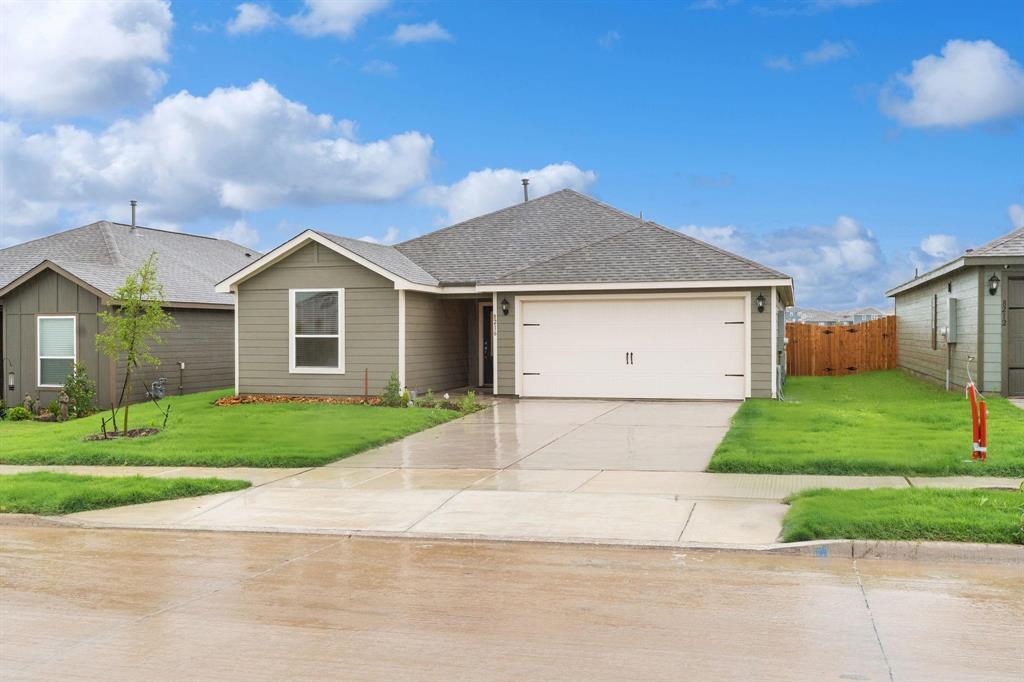8216 Columbia Falls Road Ponder, TX 76259 - Photo 2 of 19