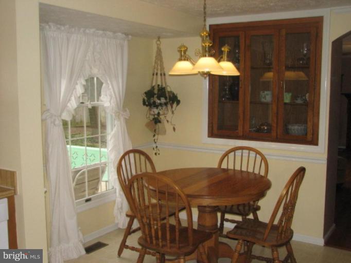 504 Sunfield Way Frederick, MD 21703 - Photo 7 of 18 Kitchen #3