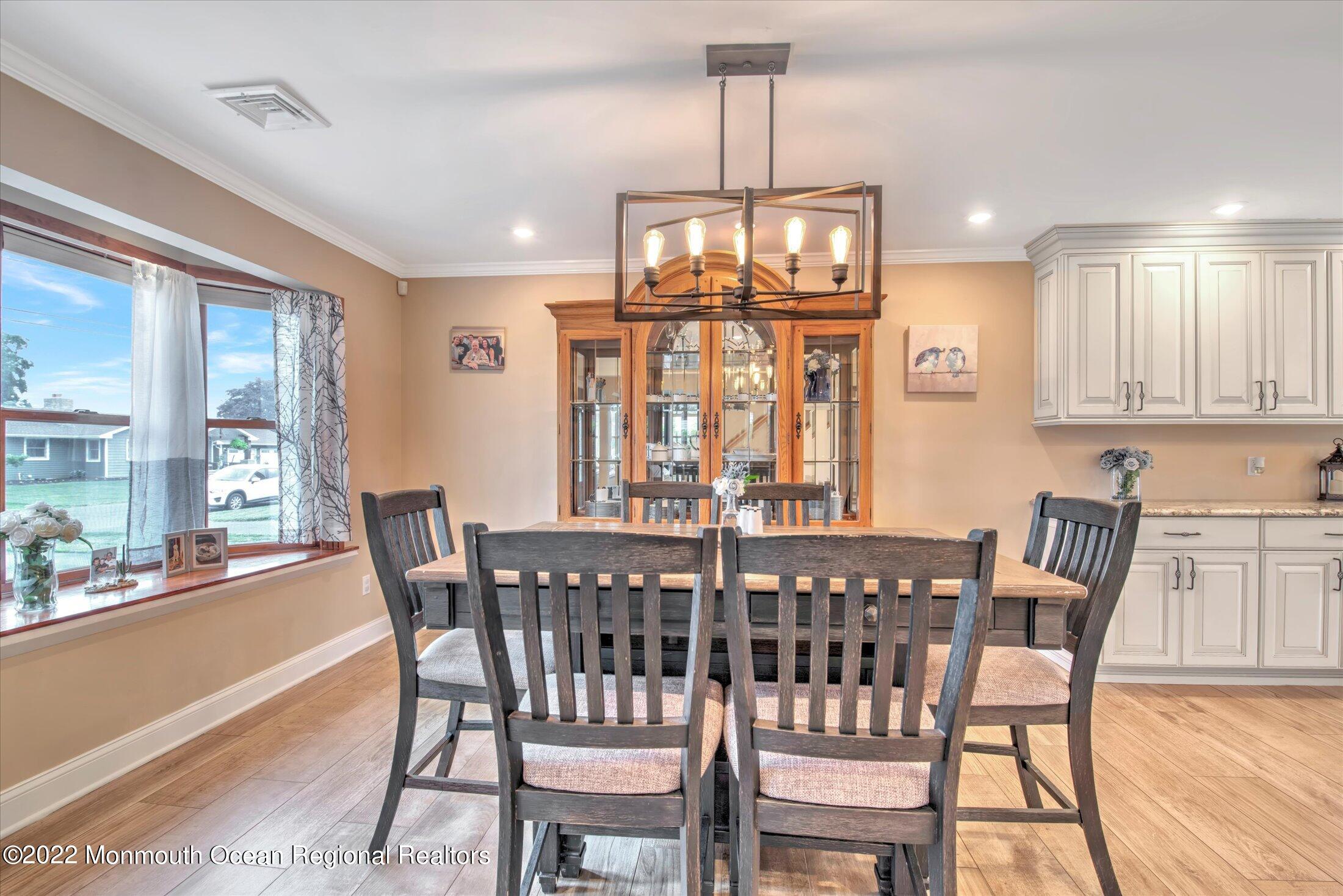 52 Cannon Road Freehold, NJ 07728 - Photo 15 of 46 16-DINING ROOM