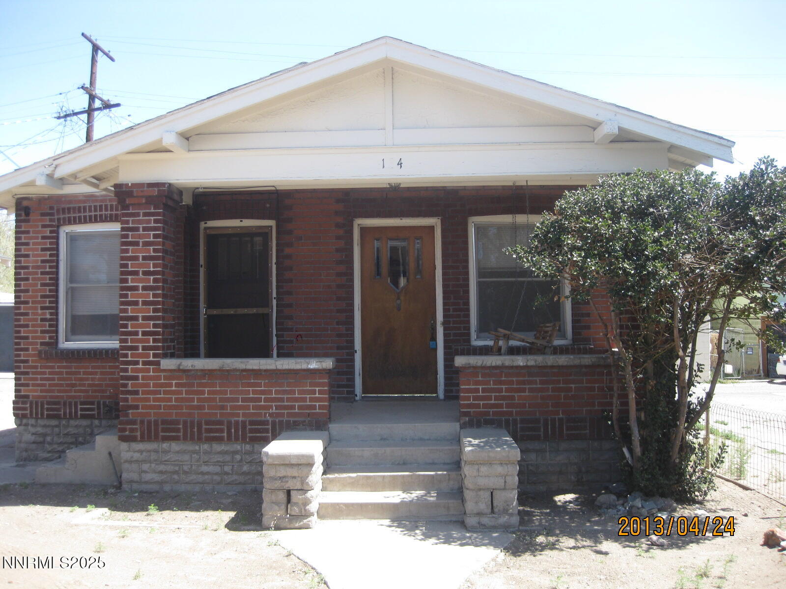 138 Keystone Avenue Reno, NV 89503 - Photo 3 of 8 134 Keystone Ave 003
