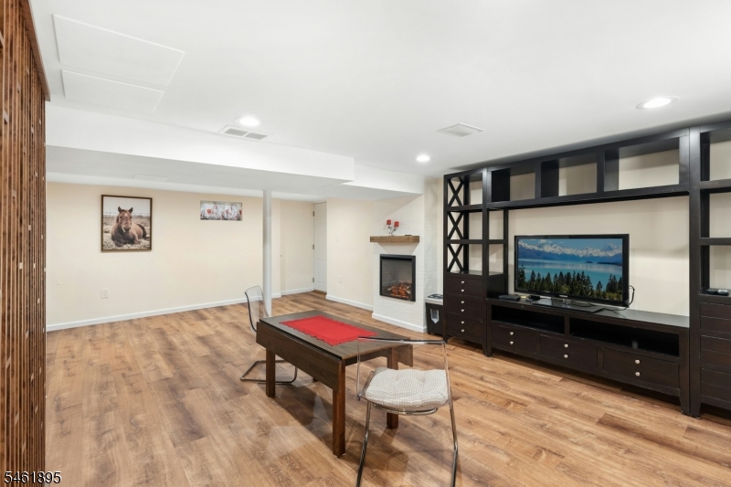 50 Raritan Road Linden, NJ 07036 - Photo 25 of 35 Gallery Image 25