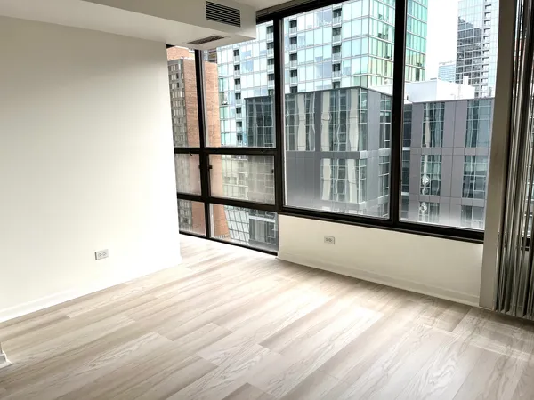 $2,050 | 230 East Ontario Street, Unit 2104, Chicago, IL 60611