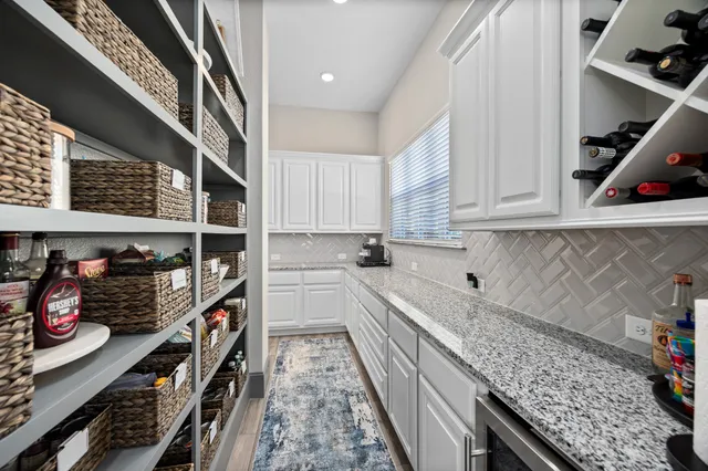 $1,075,000 | 11106 Laguna Mesa Drive, Cypress, TX 77433