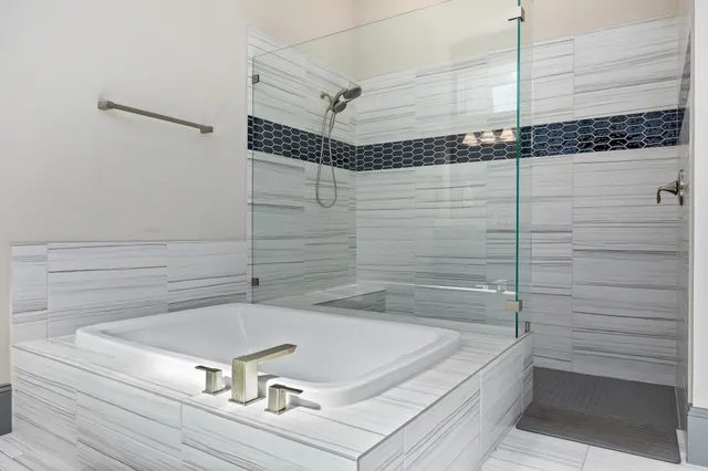 $1,075,000 | 11106 Laguna Mesa Drive, Cypress, TX 77433