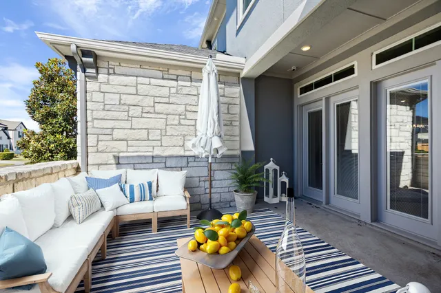 $1,075,000 | 11106 Laguna Mesa Drive, Cypress, TX 77433