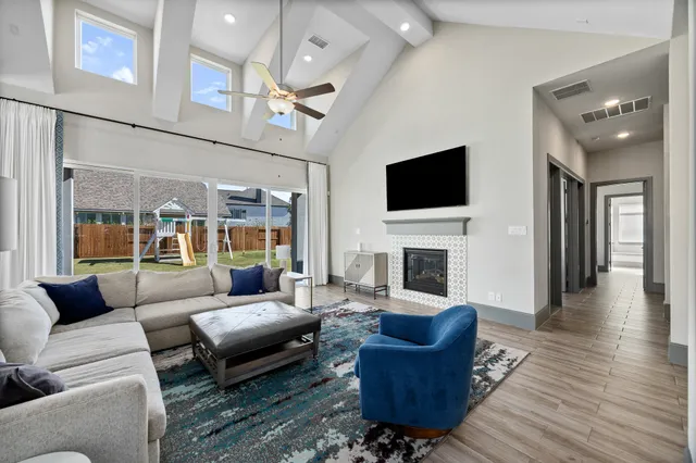 $1,075,000 | 11106 Laguna Mesa Drive, Cypress, TX 77433