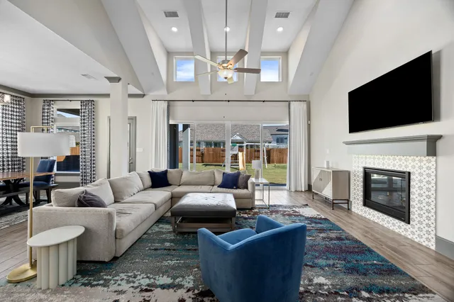 $1,075,000 | 11106 Laguna Mesa Drive, Cypress, TX 77433