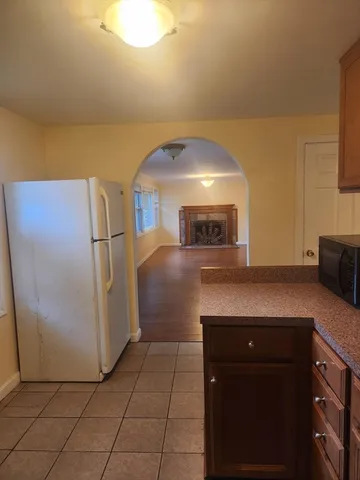 $2,200 | 5 Greenville Street, Spencer, MA 01562