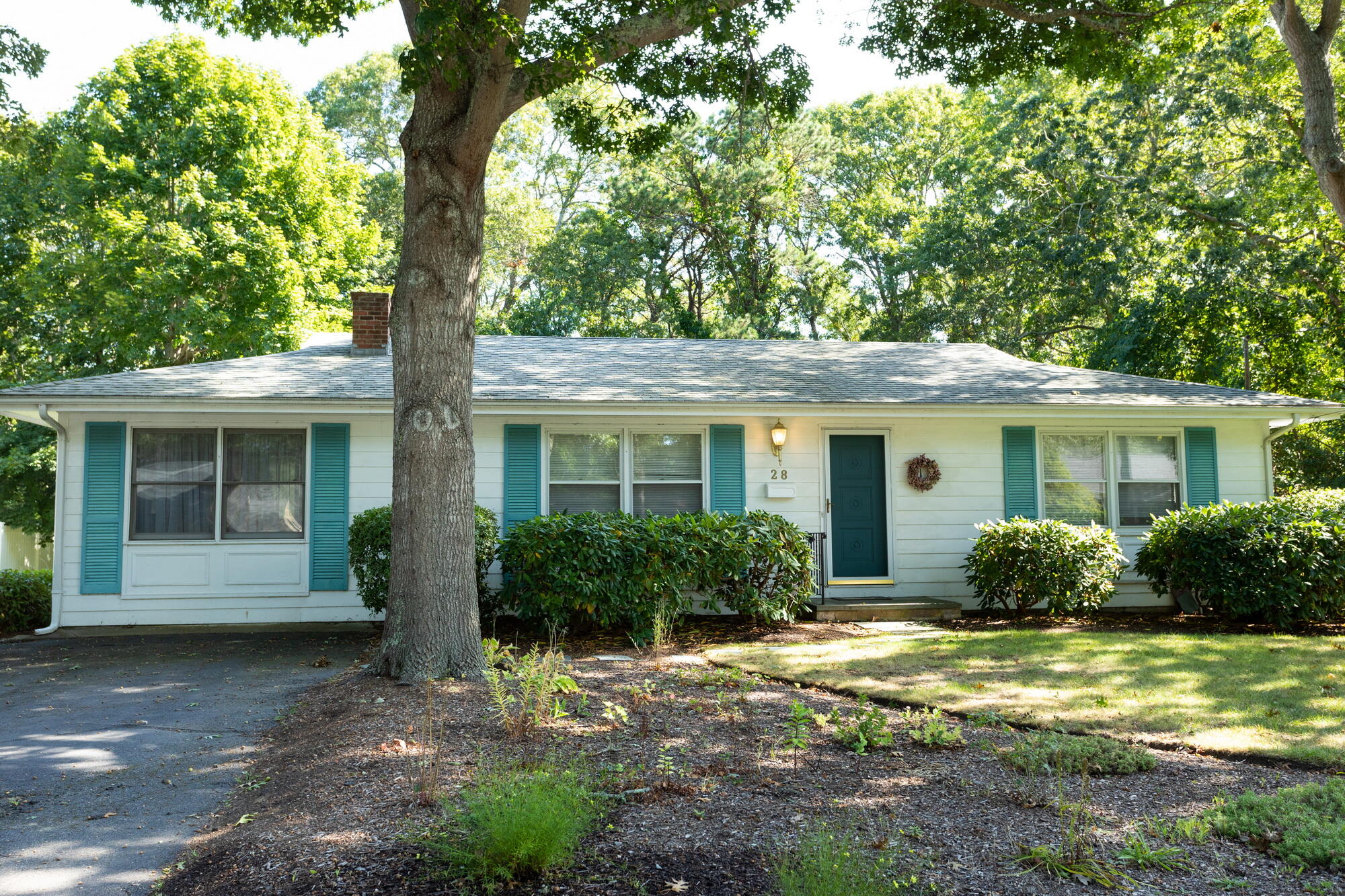 28 Crooked Pond Road Hyannis, MA 02601 - Photo 1 of 28 01