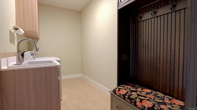 $765,000 | 2793 Croydon Drive, Casper, WY 82609