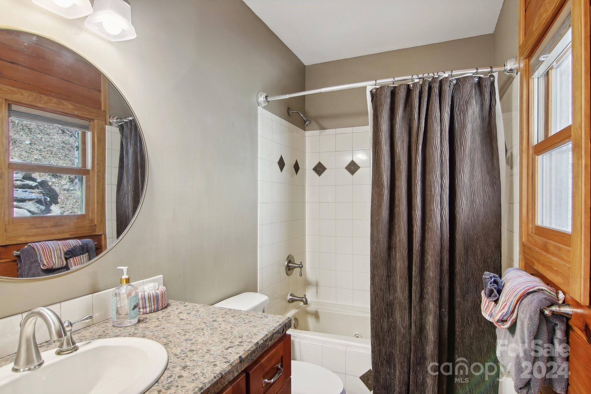 27 Tuckaway Road Waynesville, NC 28785 - Photo 25 of 48 Gallery Image 25