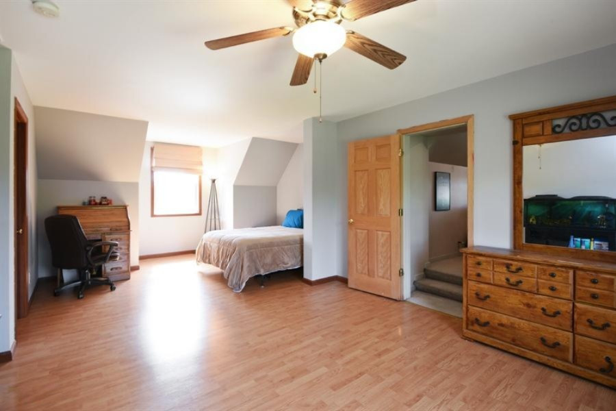 8712 Huckleberry Road Berrien Center, MI 49102 - Photo 12 of 16 vht_viewer_153