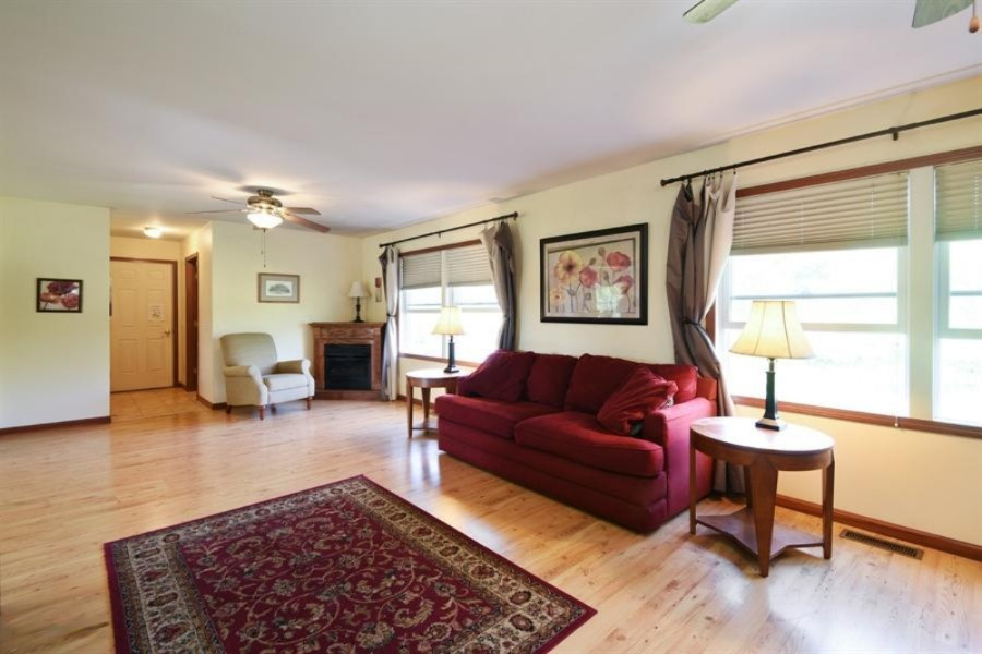 8712 Huckleberry Road Berrien Center, MI 49102 - Photo 4 of 16 vht_viewer_10001