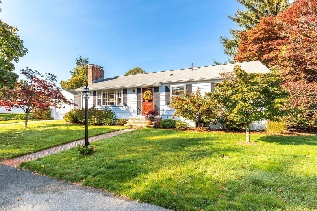 8 Chapel Road Danvers, MA 01923 - Photo 2 of 26 Gallery Image 2