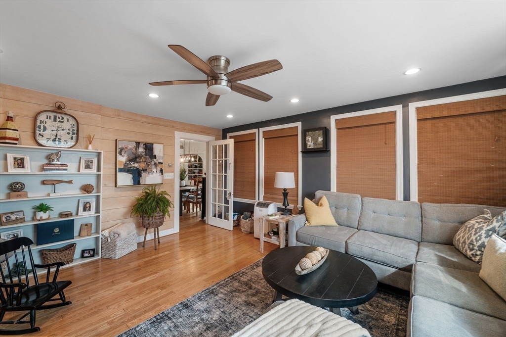 13 Leslie O Johnson Road Gloucester, MA 01930 - Photo 14 of 42