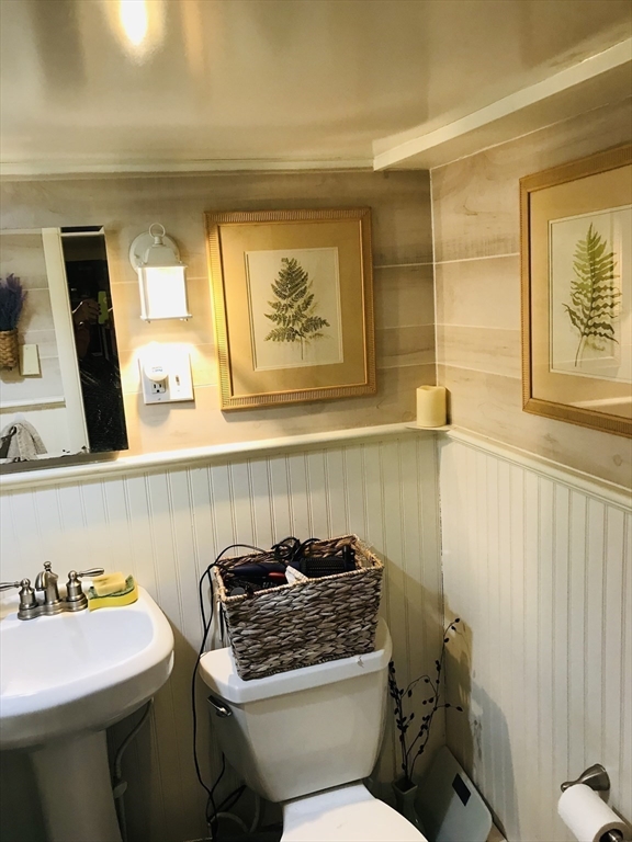 13 Leslie O Johnson Road Gloucester, MA 01930 - Photo 30 of 42