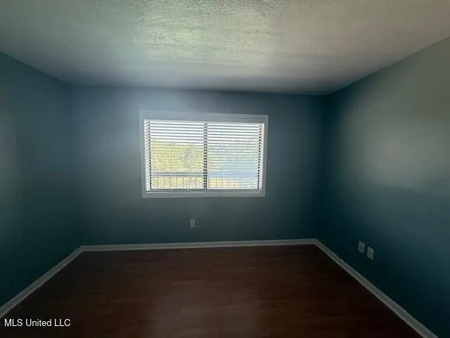 $1,800 | 520 Beach Boulevard, Unit 508, Biloxi, MS 39530