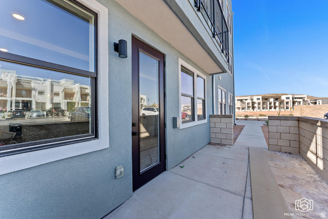 747 West Periwinkle Lane, Unit 301 St. George, UT 84790 - Photo 2 of 27