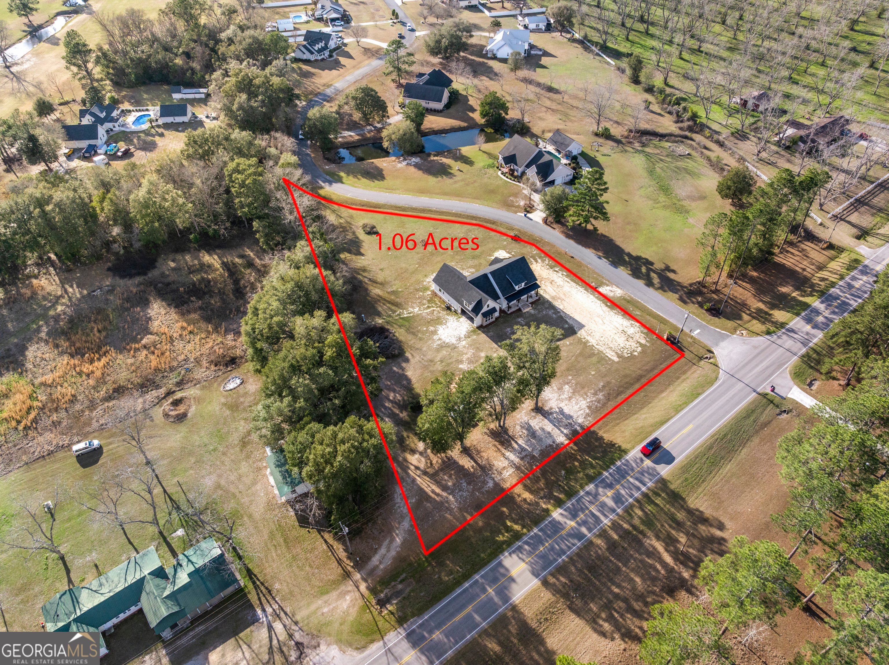 4005 Golfview Drive Blackshear, GA 31516 - Photo 33 of 40 an aerial view of residential houses with outdoor space