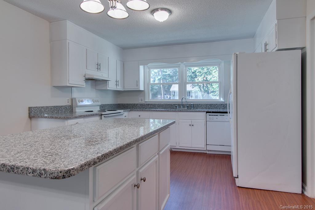 1438 Thermal Road Charlotte, NC 28212 - Photo 4 of 16 Gallery Image 4