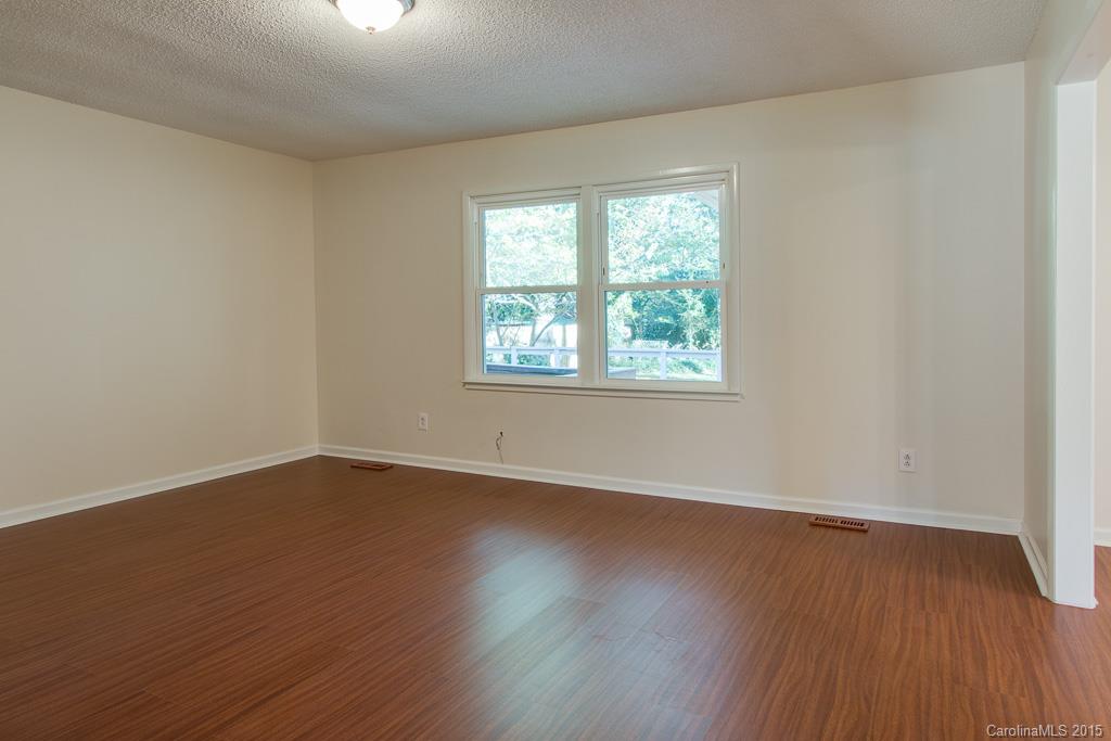 1438 Thermal Road Charlotte, NC 28212 - Photo 8 of 16 Gallery Image 8