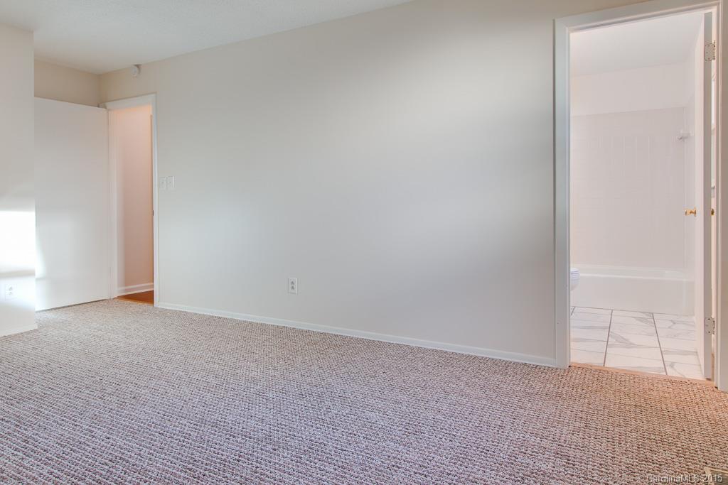 1438 Thermal Road Charlotte, NC 28212 - Photo 10 of 16 Gallery Image 10