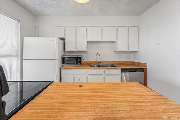 $265,000 | 1447 Norfolk Street, Aurora, CO 80011