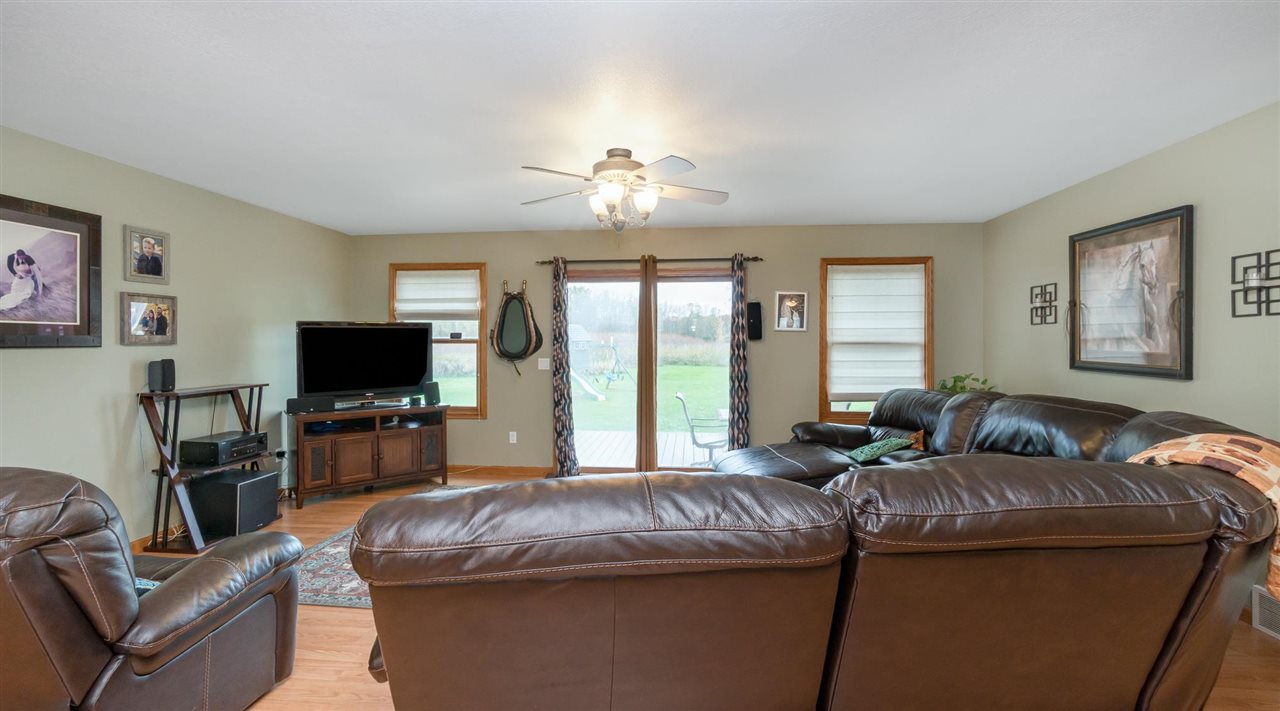 2258 South Duncan Road Midland, MI 48640 - Photo 12 of 35