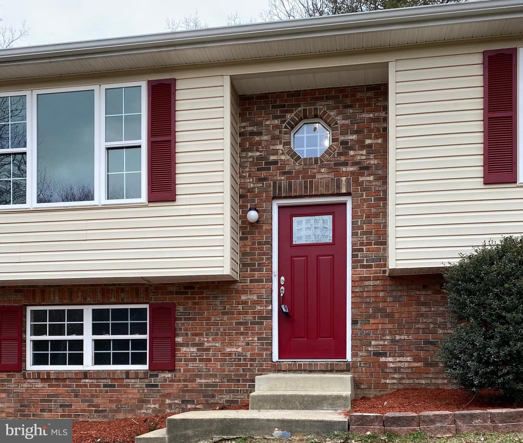 475 Round Up Road Lusby, MD 20657 - Photo 2 of 30