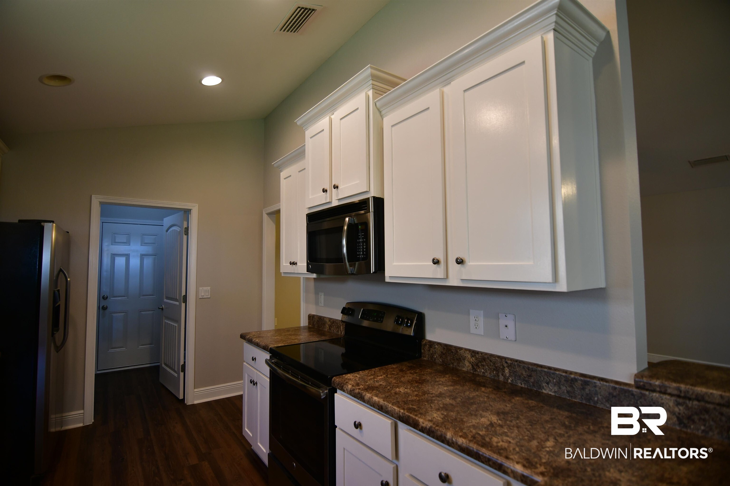 281 Wyatt Court Foley, AL 36535 - Photo 10 of 38
