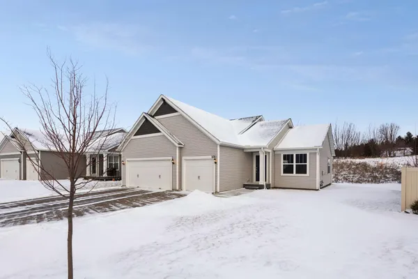 $470,000 | 1106 Meadow Lane, Waconia, MN 55387