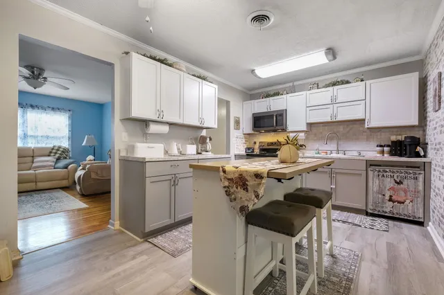 $279,000 | 1928 Longview Drive, Tallahassee, FL 32303