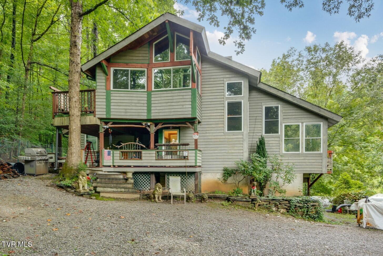 1530 Powder Branch Road Johnson City, TN 37601 - Photo 1 of 30 001